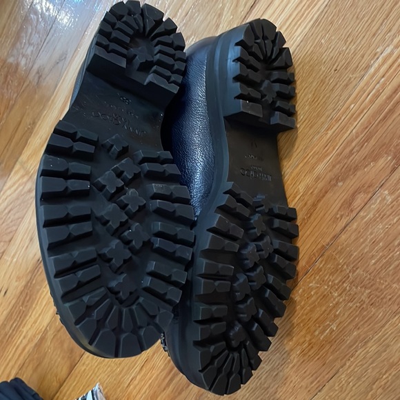 Jimmy Choo
Hatcher Jeweled Combat Boot, Navy 35 - Picture 8 of 10